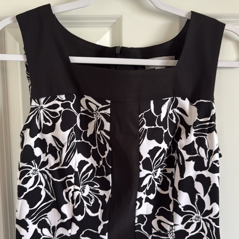 Dressbarn Size 8 Black and White Floral Dress - Picture 2 of 7